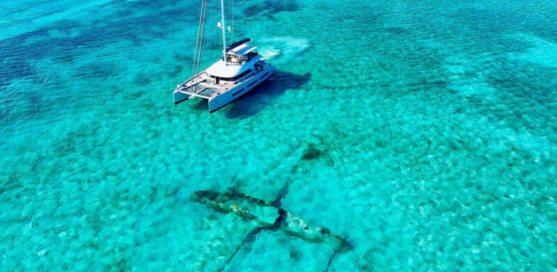 crewed catamaran charters bvi